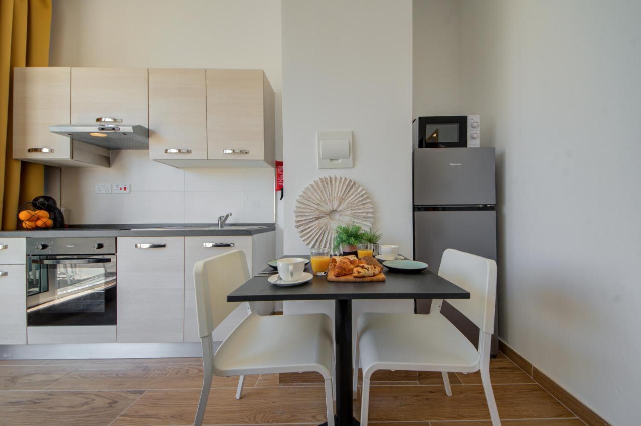 Marina Suites & Apartments - Self Catering - By Tritoni Hotels Gzira Esterno foto