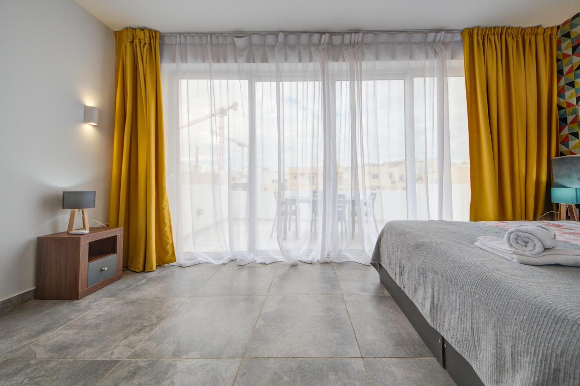 Marina Suites & Apartments - Self Catering - By Tritoni Hotels Gzira Esterno foto